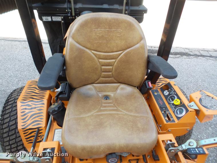 image for item DA6289 2010 Scag Turf Tiger ZTR lawn mower