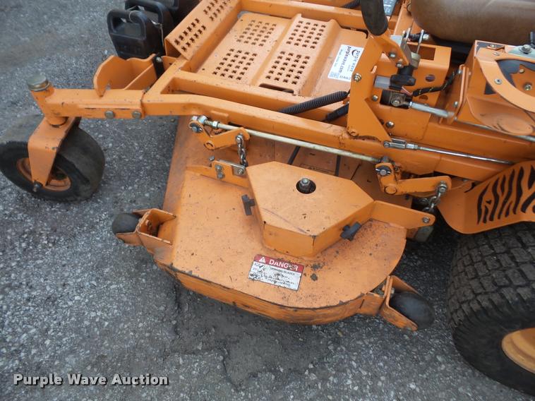 image for item DA6289 2010 Scag Turf Tiger ZTR lawn mower