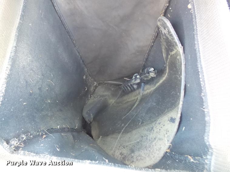 image for item DA6289 2010 Scag Turf Tiger ZTR lawn mower