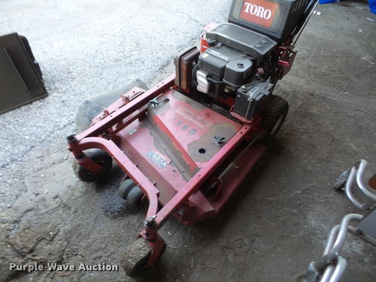 image for item DA6290 2006 Toro Proline lawn mower