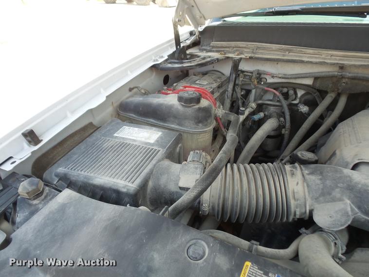 image for item DA6291 2009 GMC Sierra 3500HD flatbed pickup truck