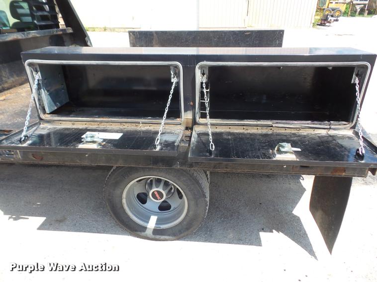 image for item DA6291 2009 GMC Sierra 3500HD flatbed pickup truck