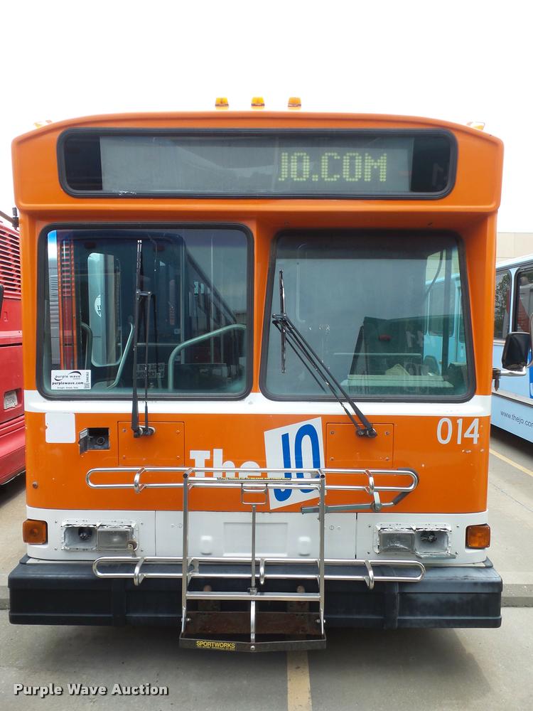 image for item DA6362 1996 Gillig 30/96TB M11 shuttle bus