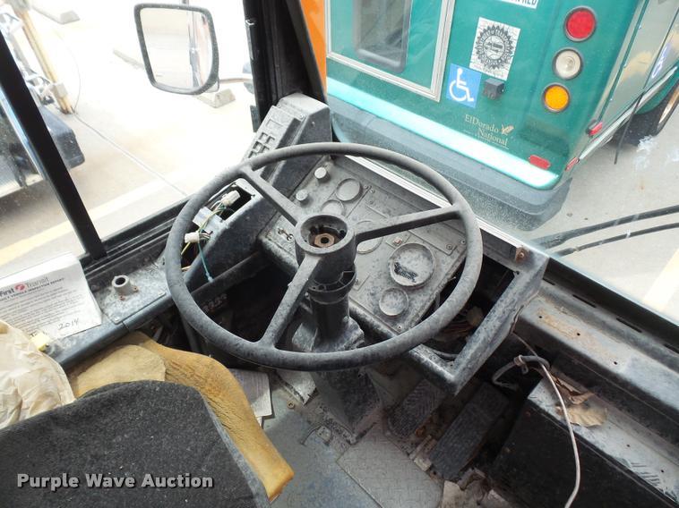 image for item DA6362 1996 Gillig 30/96TB M11 shuttle bus