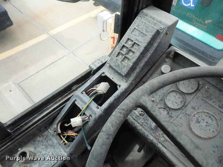 image for item DA6362 1996 Gillig 30/96TB M11 shuttle bus