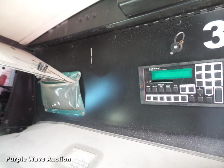 image for item DA6362 1996 Gillig 30/96TB M11 shuttle bus