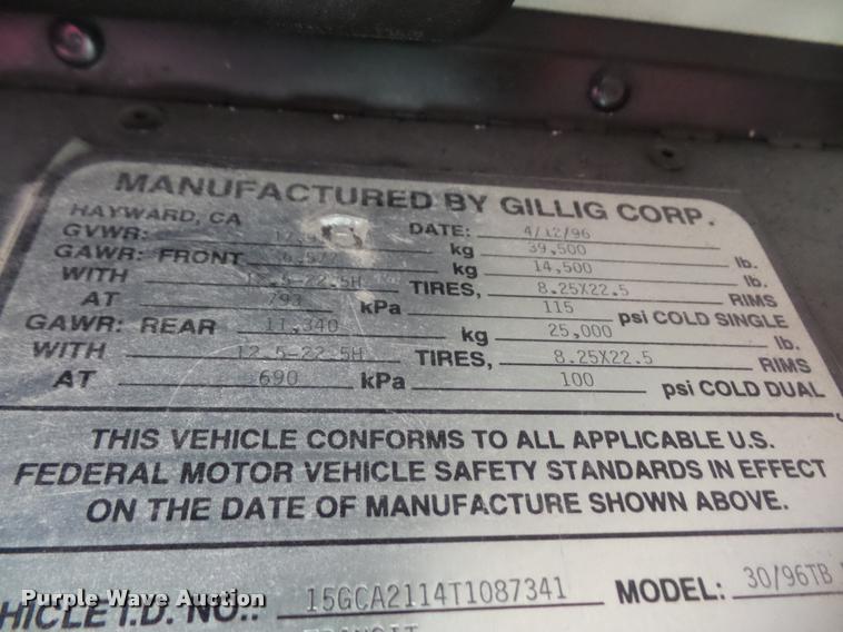 image for item DA6362 1996 Gillig 30/96TB M11 shuttle bus