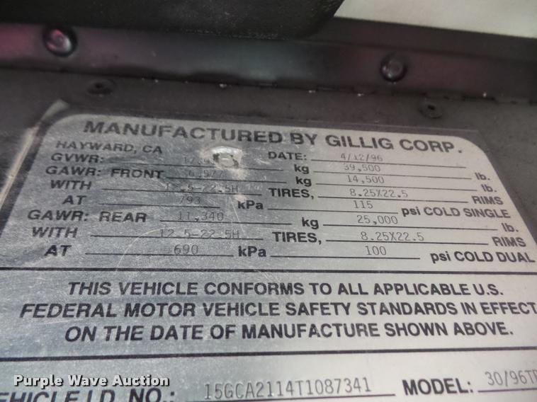 image for item DA6362 1996 Gillig 30/96TB M11 shuttle bus