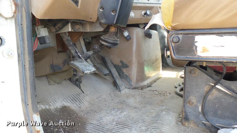 image for item DA7793 1992 Ford Aero Max L9000 semi truck