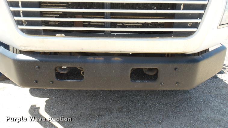 image for item DA7793 1992 Ford Aero Max L9000 semi truck