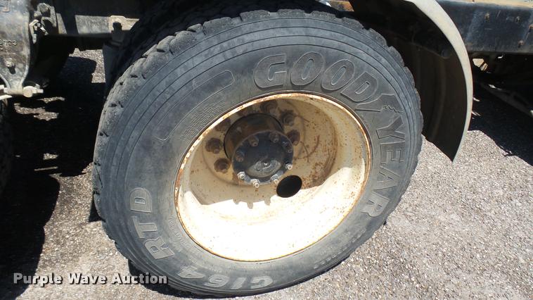 image for item DA7793 1992 Ford Aero Max L9000 semi truck