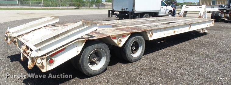 image for item DA7794 1998 Holden equipment trailer