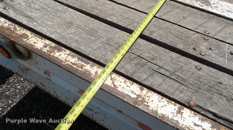 image for item DA7794 1998 Holden equipment trailer