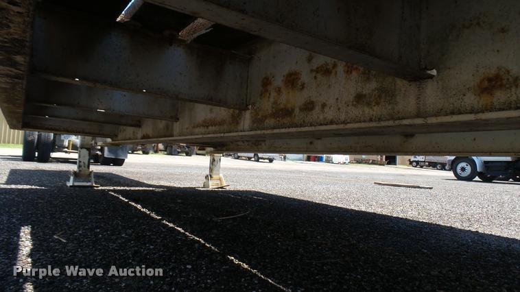 image for item DA7794 1998 Holden equipment trailer