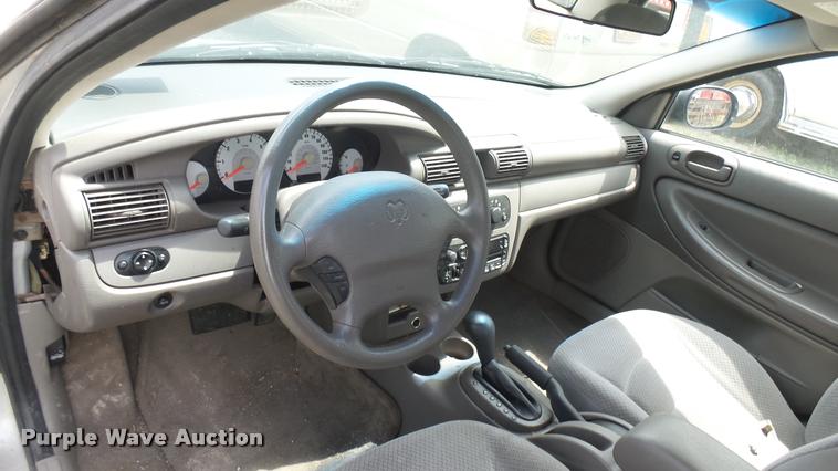 image for item DA7814 2004 Dodge Stratus