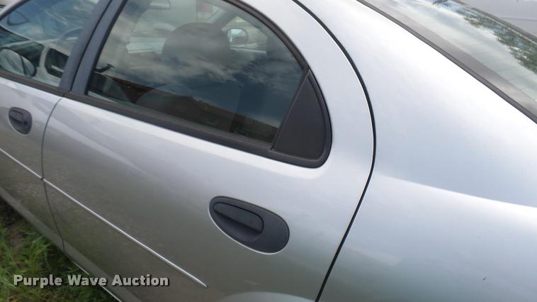 image for item DA7814 2004 Dodge Stratus