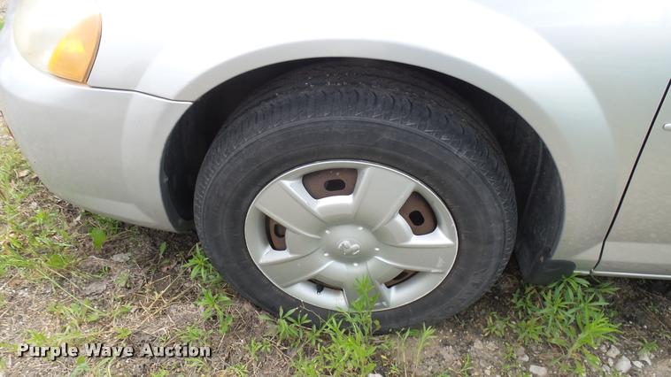 image for item DA7814 2004 Dodge Stratus