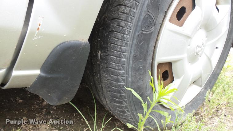 image for item DA7814 2004 Dodge Stratus