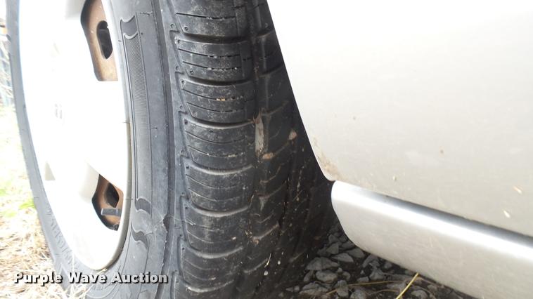 image for item DA7814 2004 Dodge Stratus