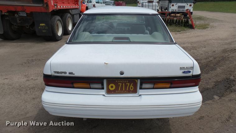 image for item DA7820 1992 Ford Tempo GL