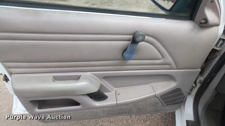 image for item DA7820 1992 Ford Tempo GL