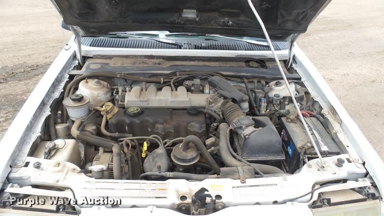 image for item DA7820 1992 Ford Tempo GL