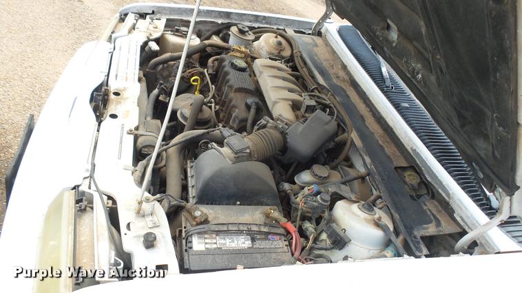 image for item DA7820 1992 Ford Tempo GL