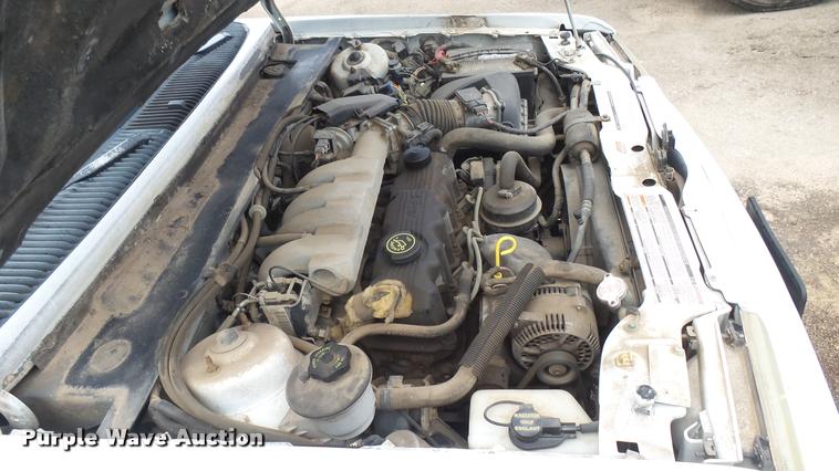 image for item DA7820 1992 Ford Tempo GL