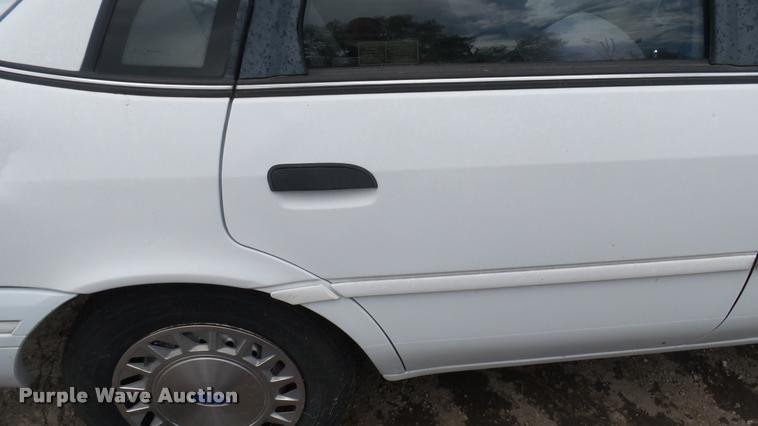 image for item DA7820 1992 Ford Tempo GL