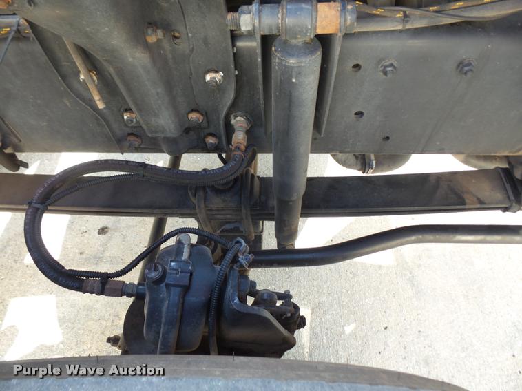 image for item DA8108 2002 Sterling SC8000 street sweeper