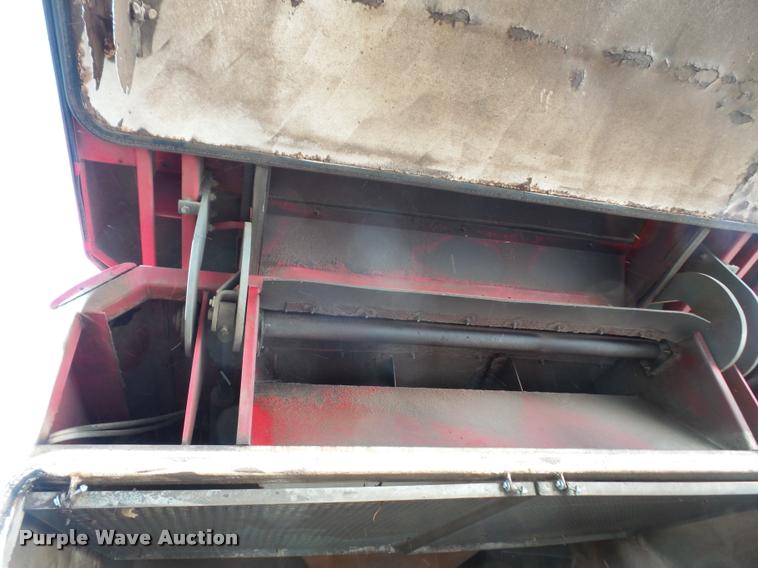 image for item DA8108 2002 Sterling SC8000 street sweeper