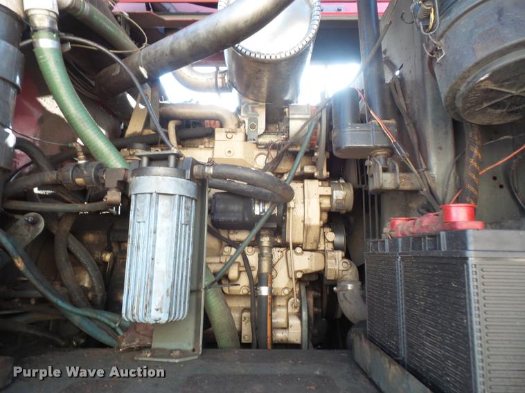 image for item DA8108 2002 Sterling SC8000 street sweeper