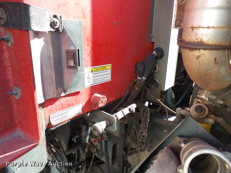 image for item DA8108 2002 Sterling SC8000 street sweeper