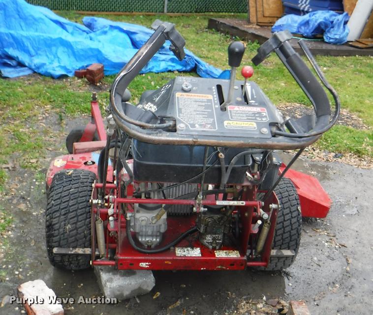 image for item DA8172 Ex Mark Viking lawn mower