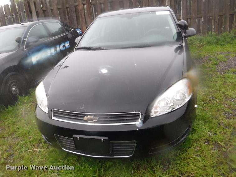 image for item DA8180 2011 Chevrolet Impala Police Cruiser