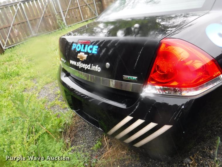 image for item DA8180 2011 Chevrolet Impala Police Cruiser