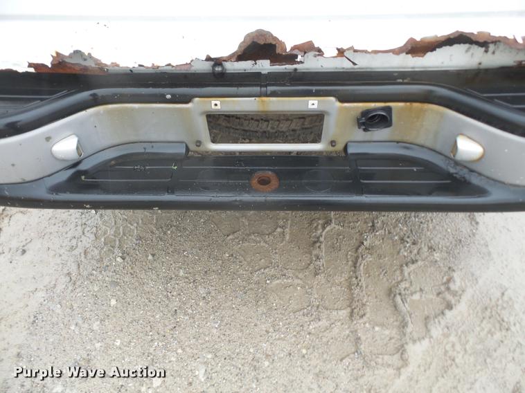 image for item DA8182 2001 Chevrolet Silverado 1500 pickup truck