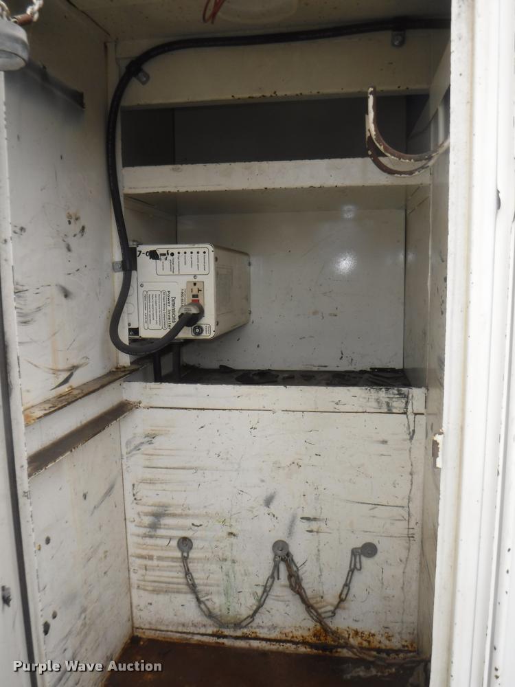 image for item DA8183 1985 Ford F800 crane truck