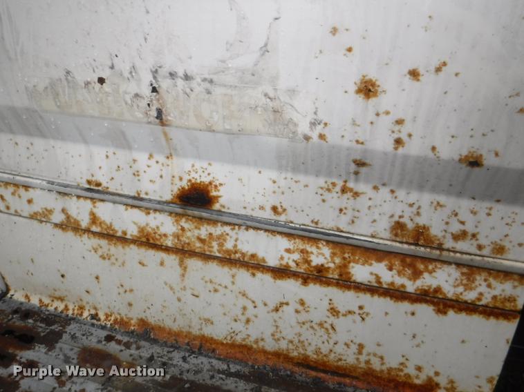 image for item DA8183 1985 Ford F800 crane truck