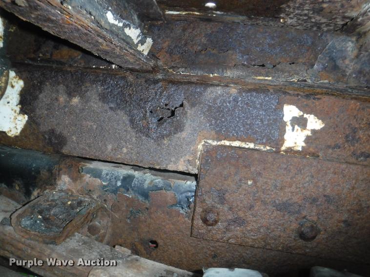 image for item DA8183 1985 Ford F800 crane truck