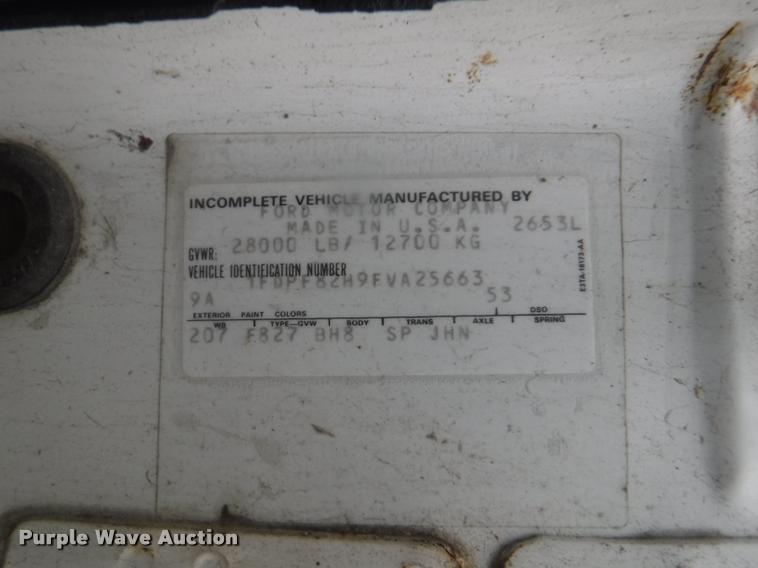 image for item DA8183 1985 Ford F800 crane truck