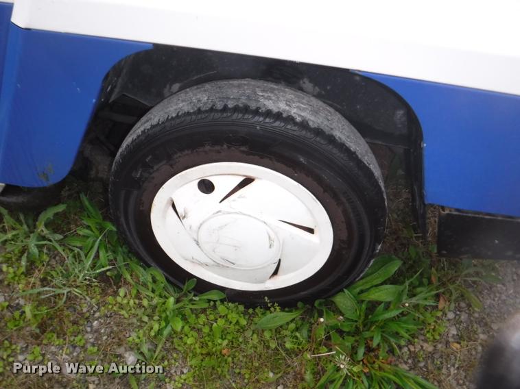 image for item DA8184 1999 WIL BT-57 utility vehicle