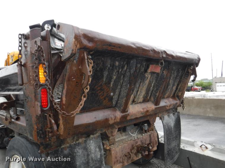 image for item DA8192 2005 International 7400 dump truck