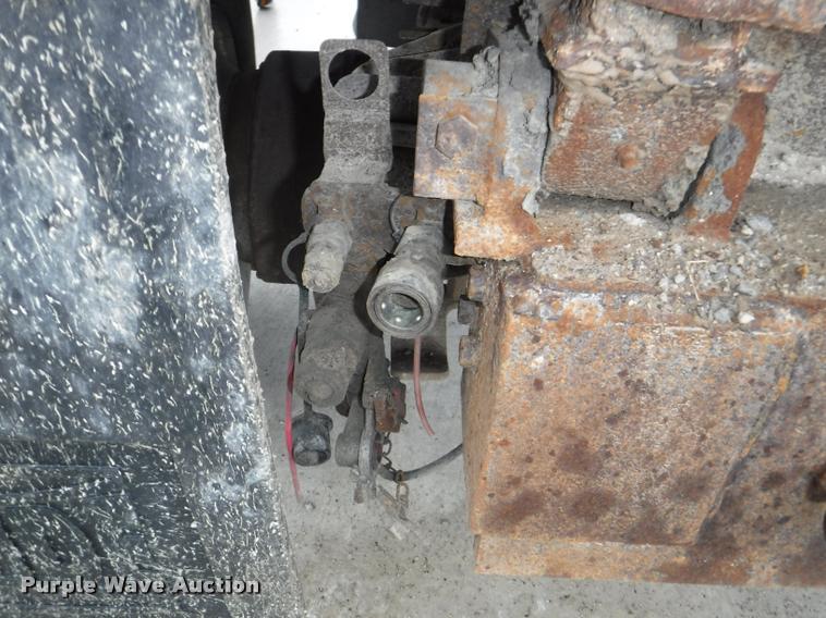 image for item DA8192 2005 International 7400 dump truck