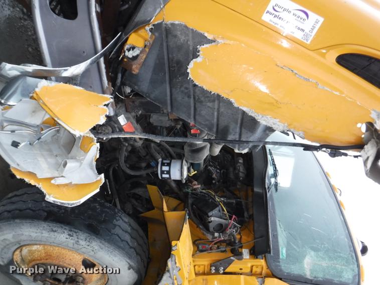 image for item DA8192 2005 International 7400 dump truck