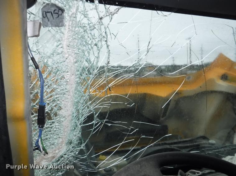 image for item DA8192 2005 International 7400 dump truck