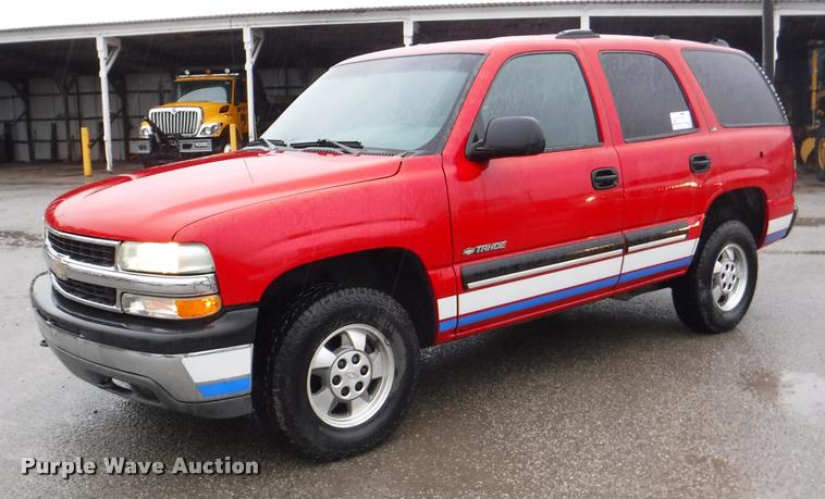 image for item DA8195 2001 Chevrolet Tahoe LS SUV