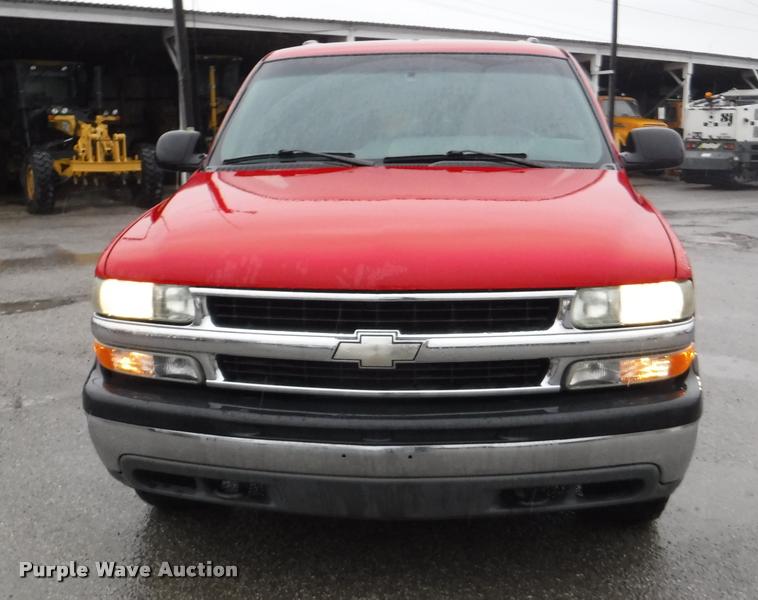 image for item DA8195 2001 Chevrolet Tahoe LS SUV