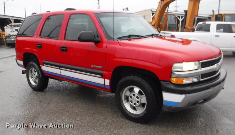 image for item DA8195 2001 Chevrolet Tahoe LS SUV
