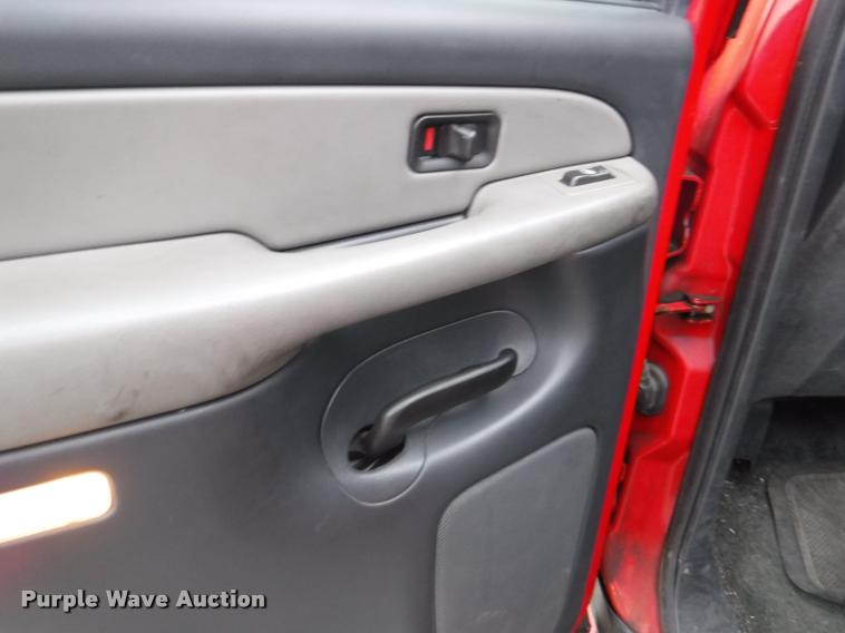 image for item DA8195 2001 Chevrolet Tahoe LS SUV